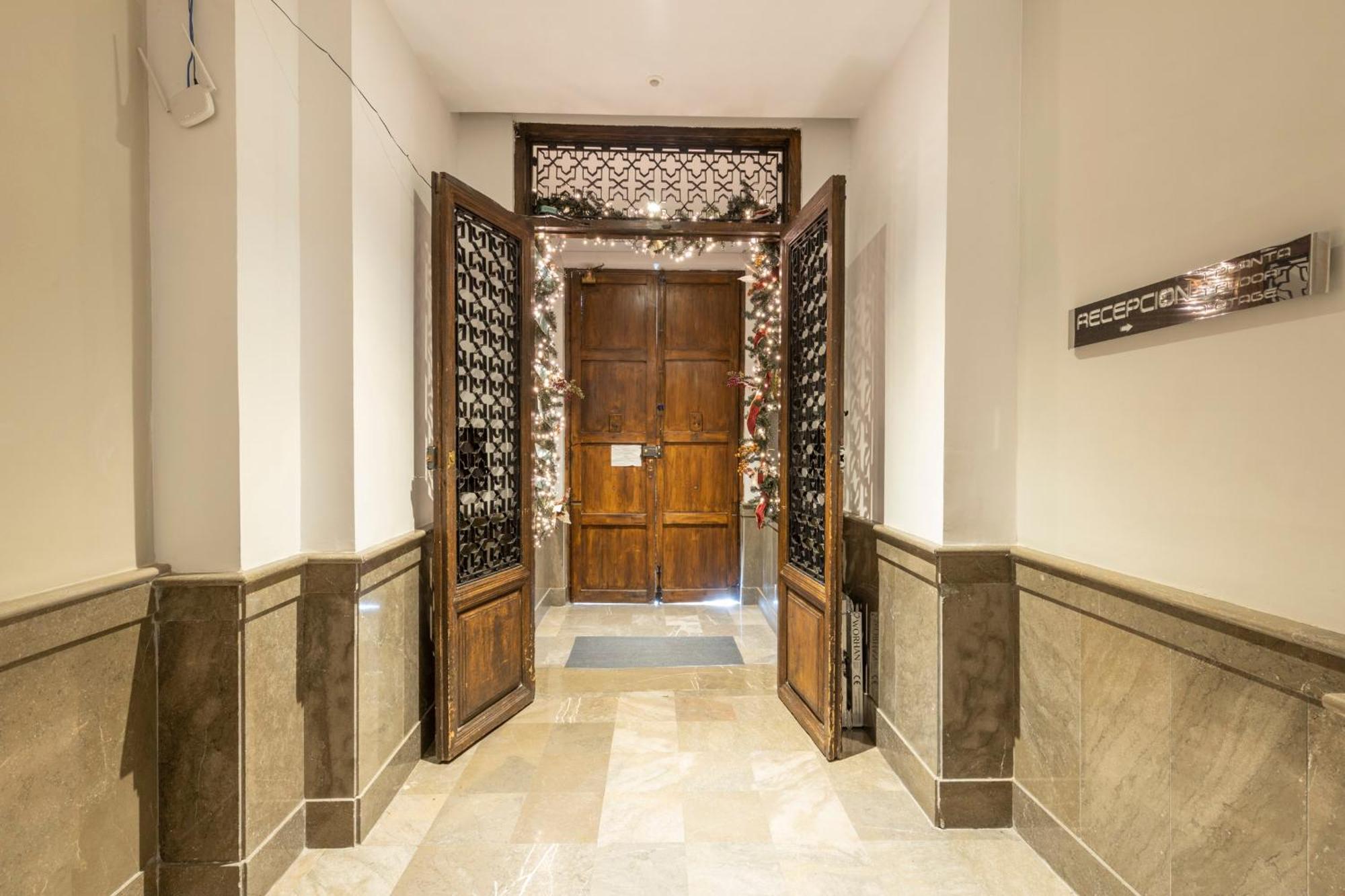 Bibo Suites Plaza Nueva Granada Ngoại thất bức ảnh