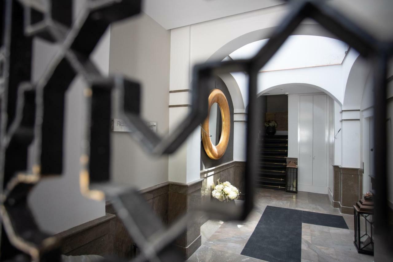 Bibo Suites Plaza Nueva Granada Ngoại thất bức ảnh