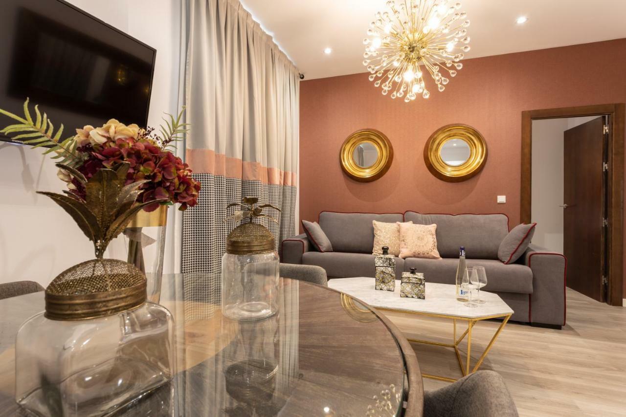 Bibo Suites Plaza Nueva Granada Ngoại thất bức ảnh