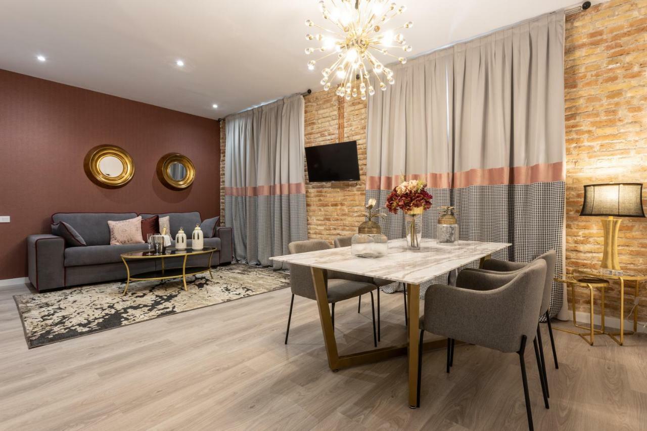 Bibo Suites Plaza Nueva Granada Ngoại thất bức ảnh