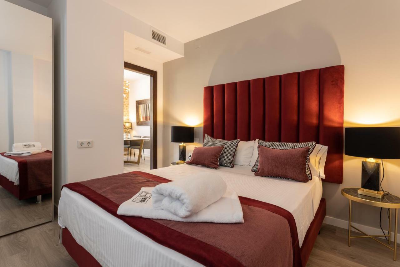 Bibo Suites Plaza Nueva Granada Ngoại thất bức ảnh