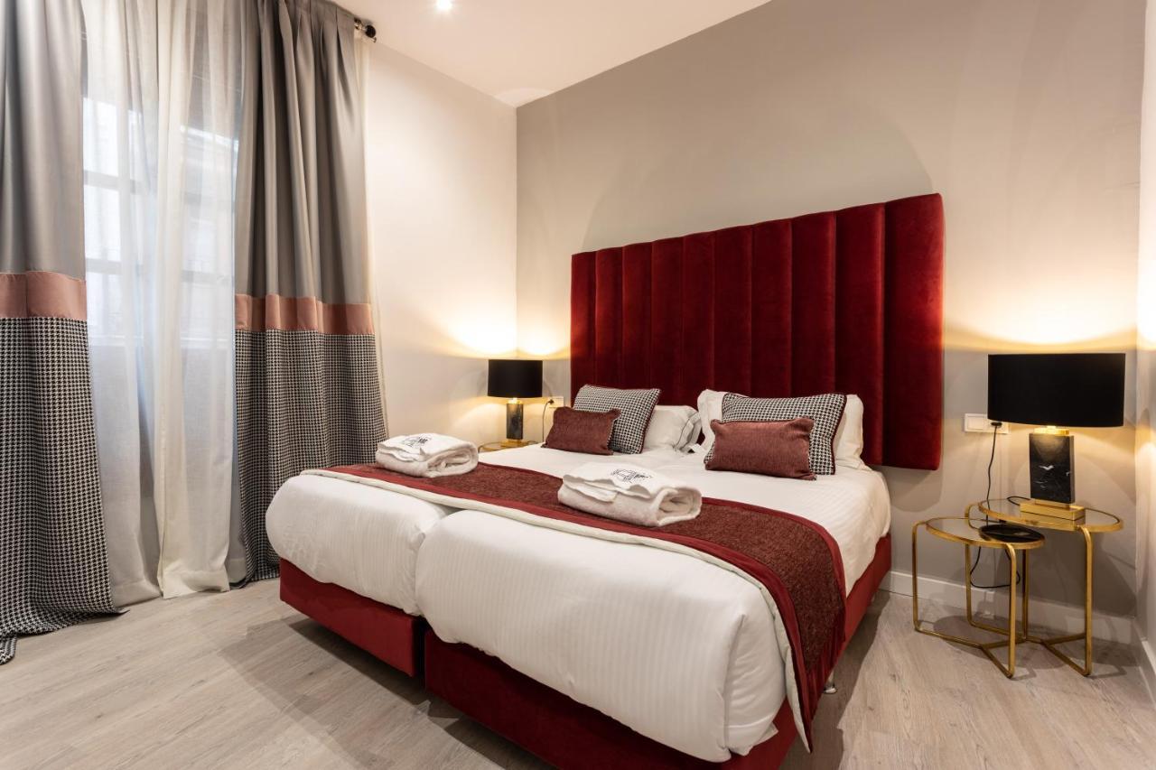 Bibo Suites Plaza Nueva Granada Ngoại thất bức ảnh